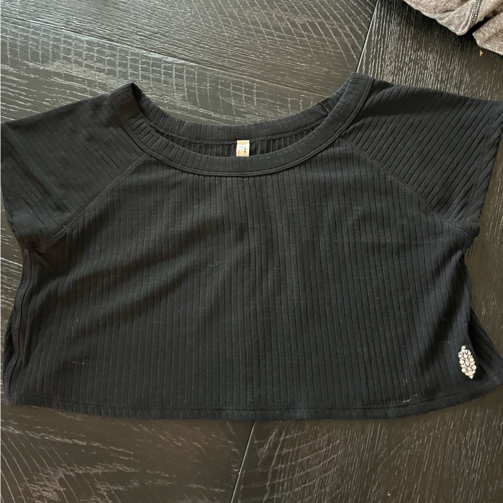 Free People Movement black crop tee. Size small.